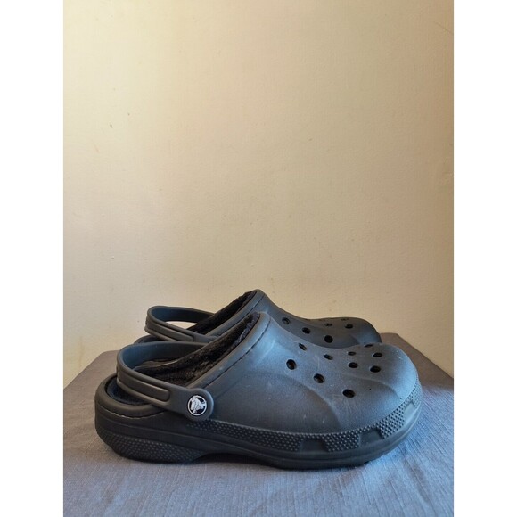crocs 16244 Black Lined Clogs Men\'s Size 10 Women\'s 12 Dual Comfort Classic main image 10